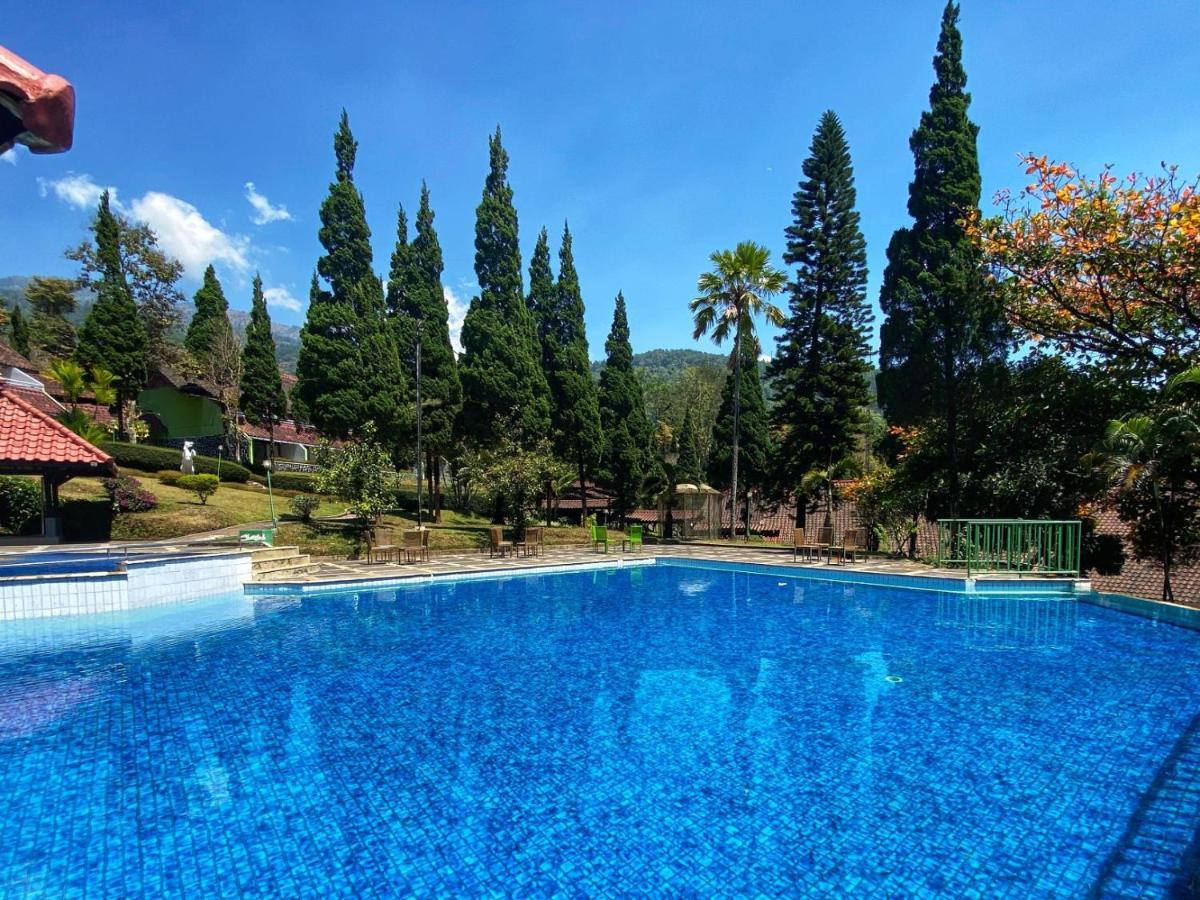 Grand Whiz Hotel Bromo Kültér fotó